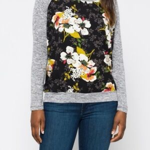 XL Kut from the Kloth Black and grey floral sweatshirt